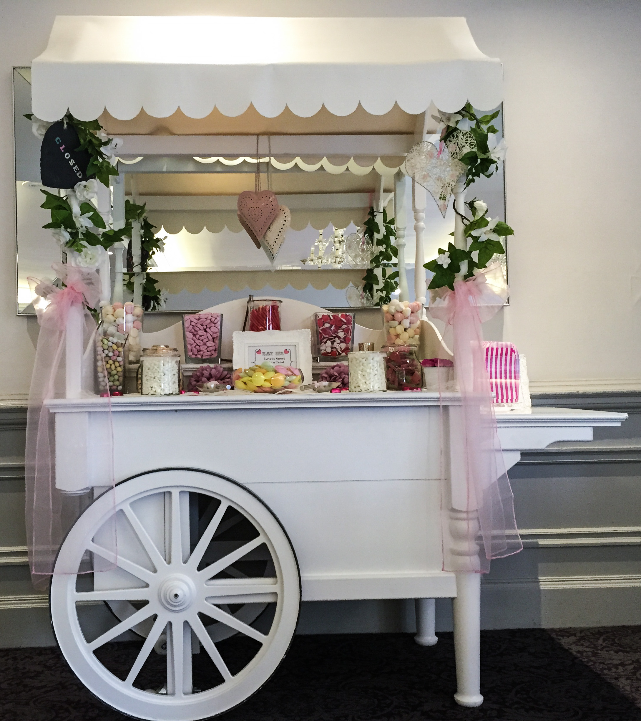 Candy Cart Surrey - Candy Buffet | Dollys Candy Cart